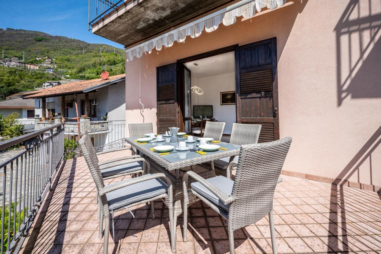 Lake View Apartment With Balcony And Parking - Larihome A25 Gera Lario Kültér fotó